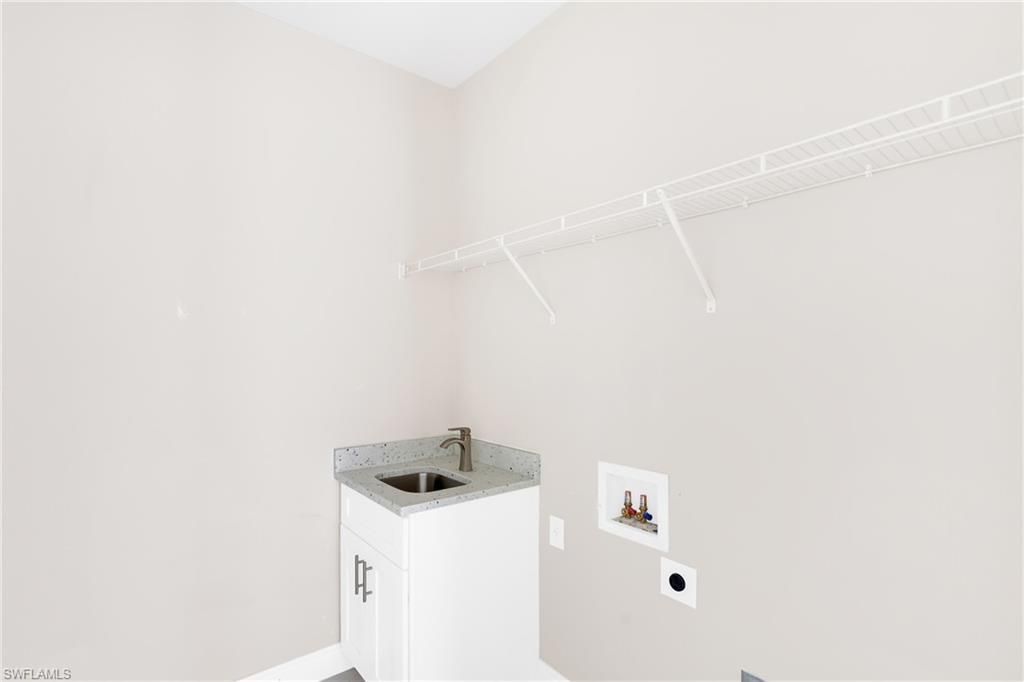 208 Clover Ave , Labelle, FL 33935 Photo