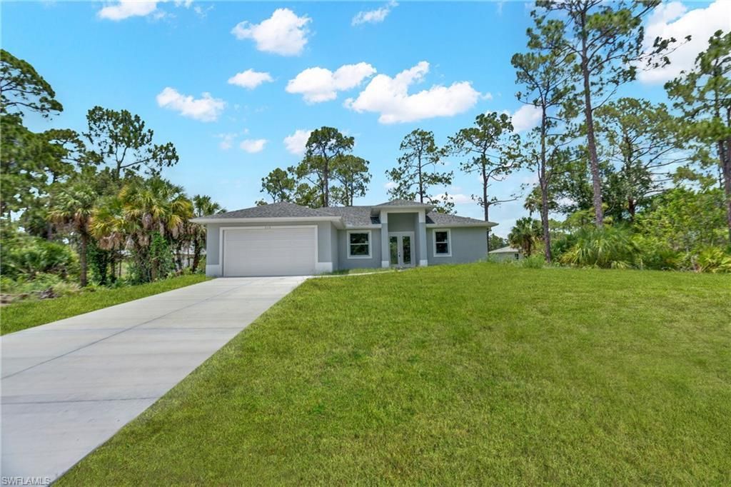 208 Clover Ave , Labelle, FL 33935 Photo