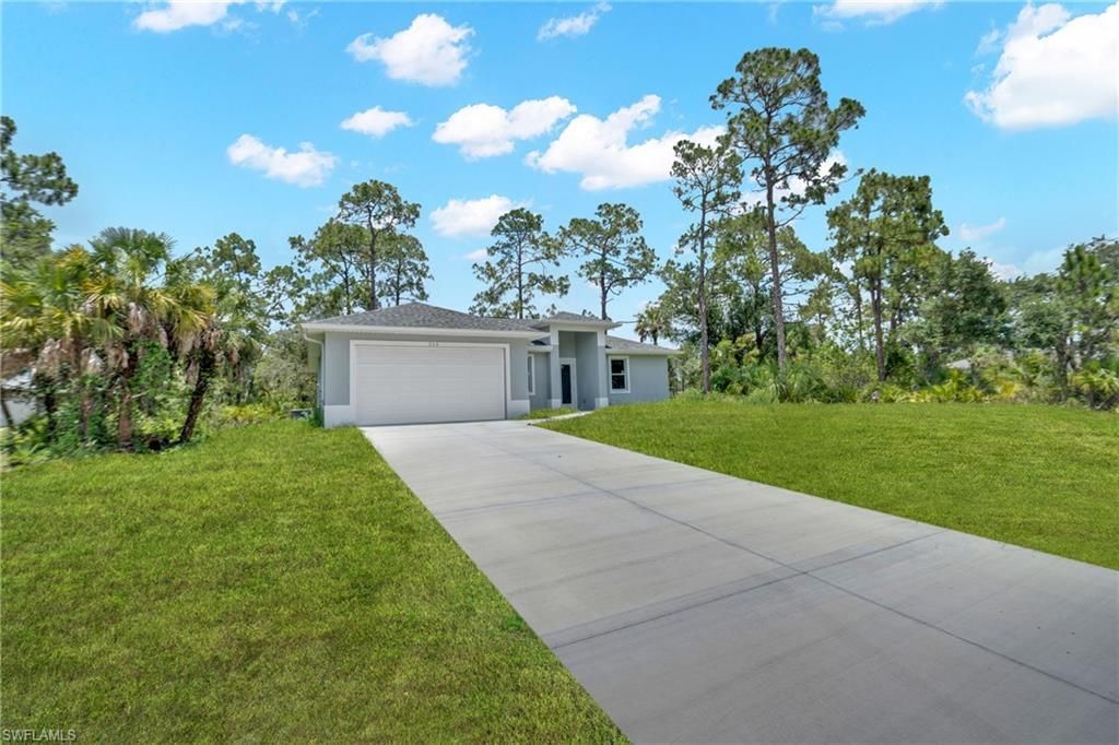 208 Clover Ave , Labelle, FL 33935 Photo