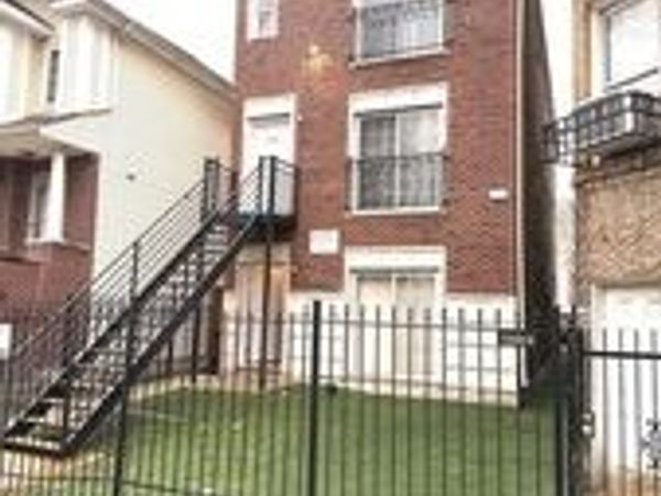 Unit 2, Chicago, IL 60623