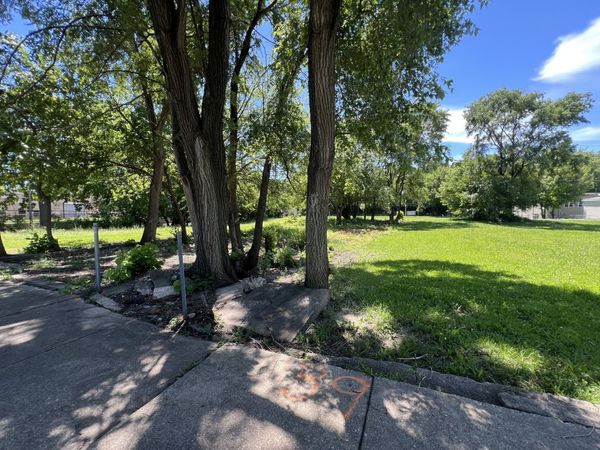 2839 W Arthington Street , Chicago, IL 60612