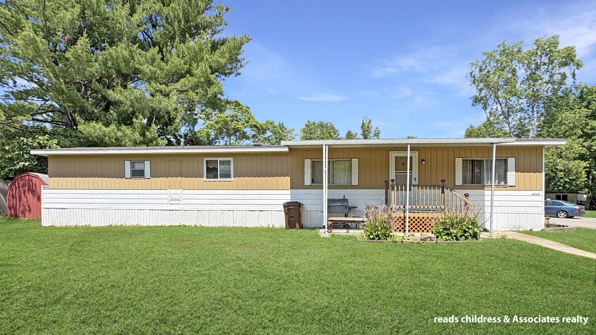 4443 Cedar Wood Street Ne, Rockford, MI 49341 Main Photo