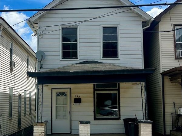 812 Fallowfield Ave , Charleroi, PA 15022