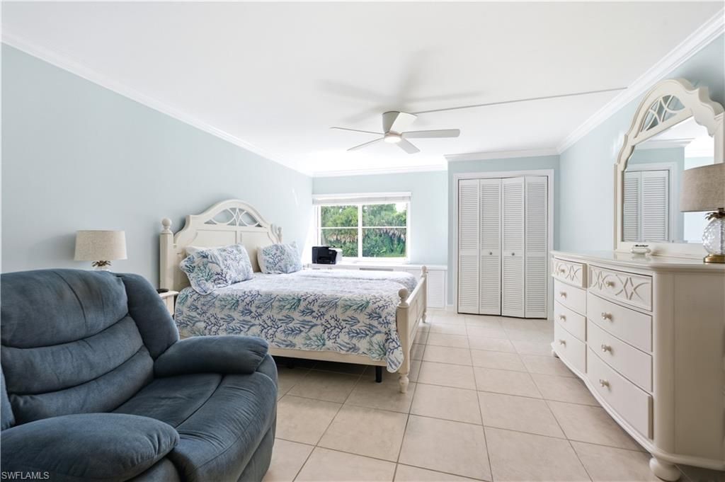 1083 Forest Lakes Dr, Unit 209, Naples, FL 34105 Photo