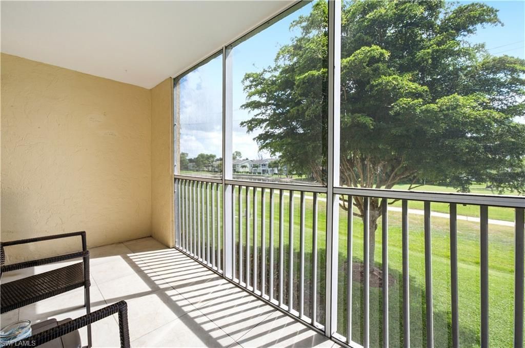 1083 Forest Lakes Dr, Unit 209, Naples, FL 34105 Photo