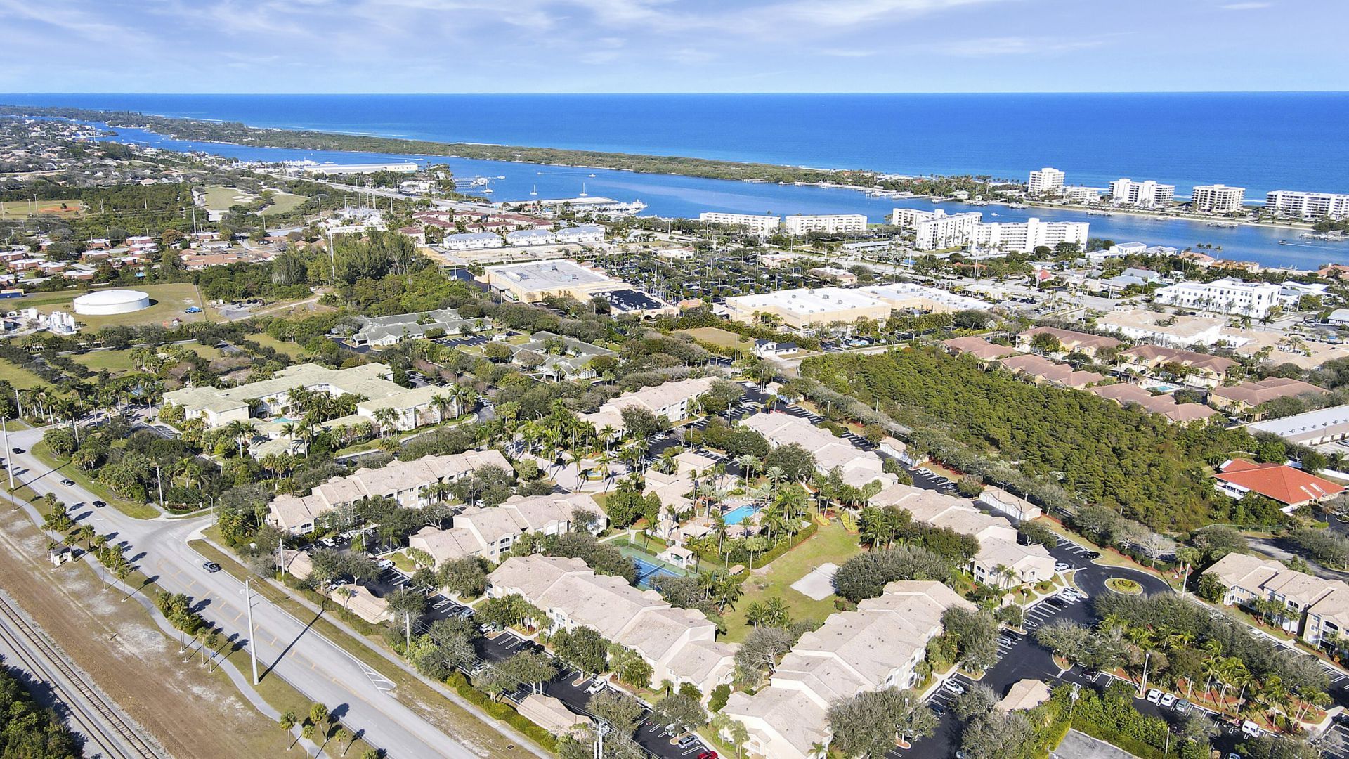272 Village Boulevard, Unit 7102, Tequesta, FL 33469 Photo