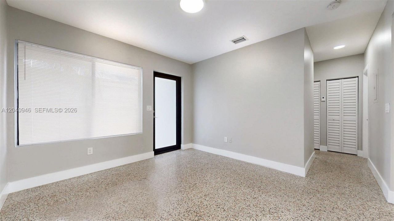 101 W 11th St, Unit 1, Hialeah, FL 33010 Photo