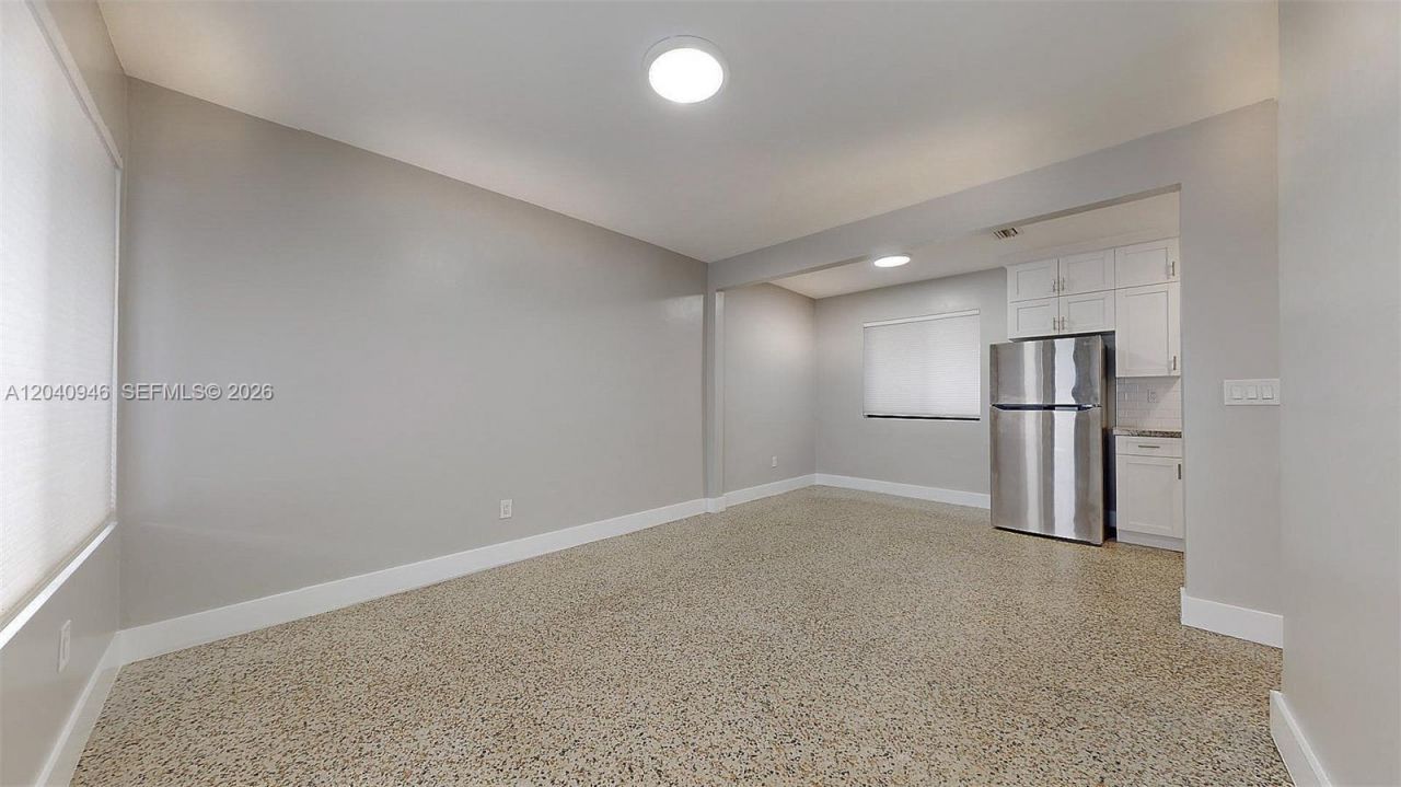 101 W 11th St , Unit 4, Hialeah, FL 33010 Photo