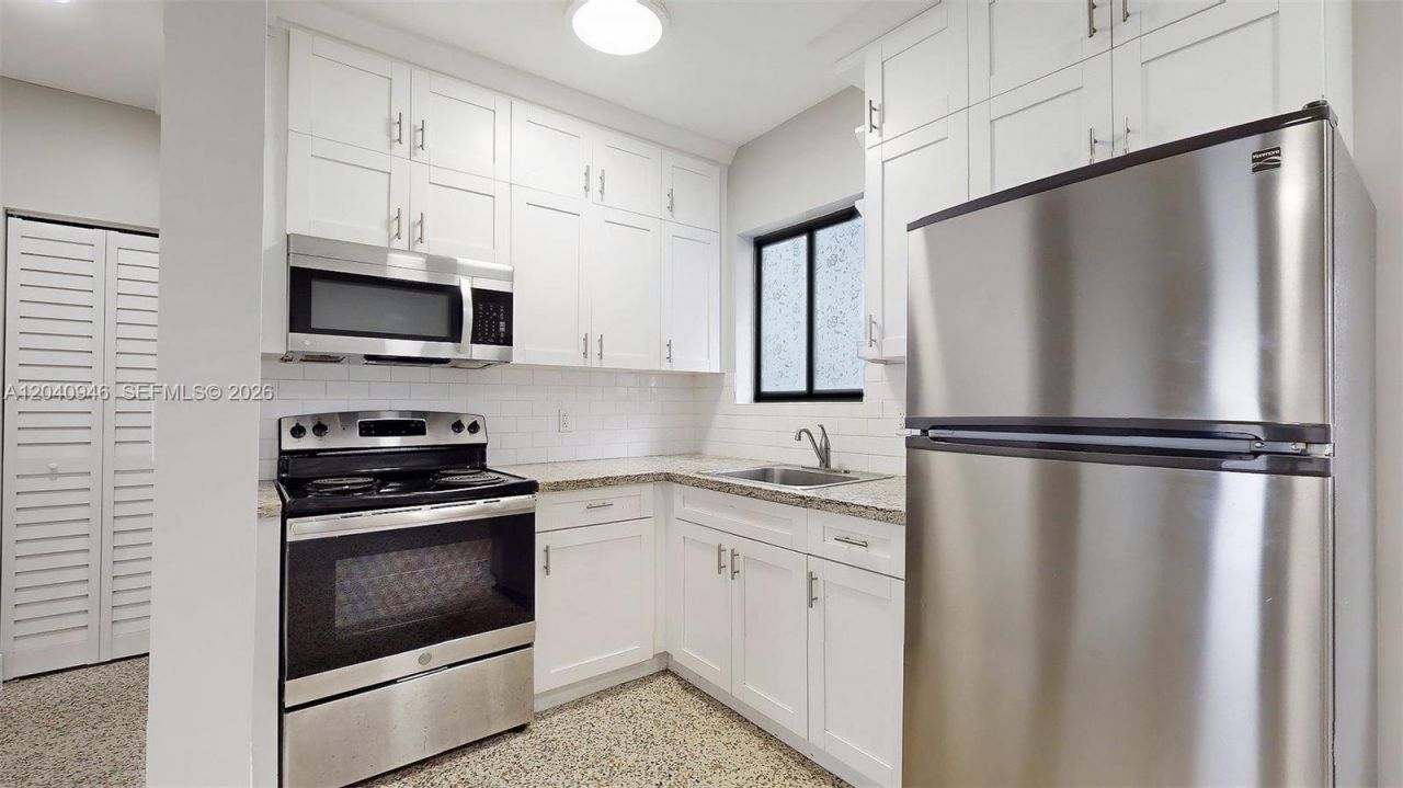 101 W 11th St, Unit 1, Hialeah, FL 33010 Photo