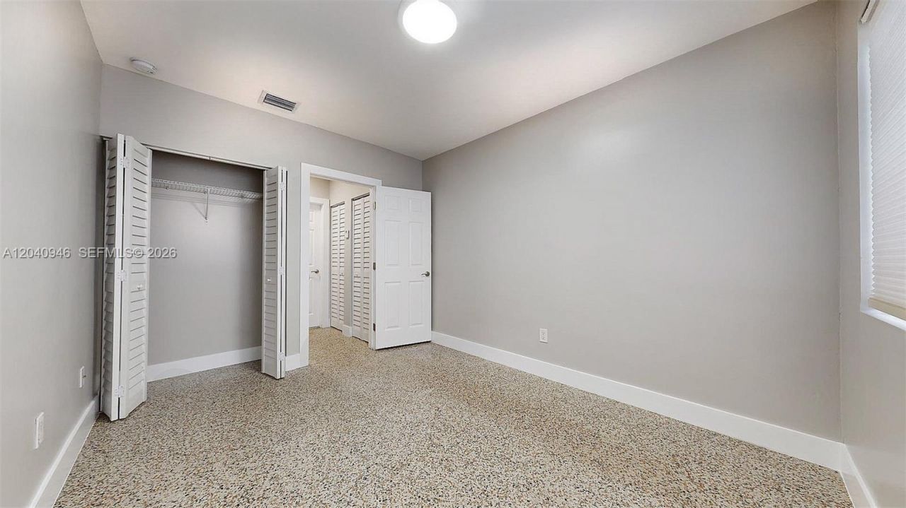 101 W 11th St , Unit 4, Hialeah, FL 33010 Photo