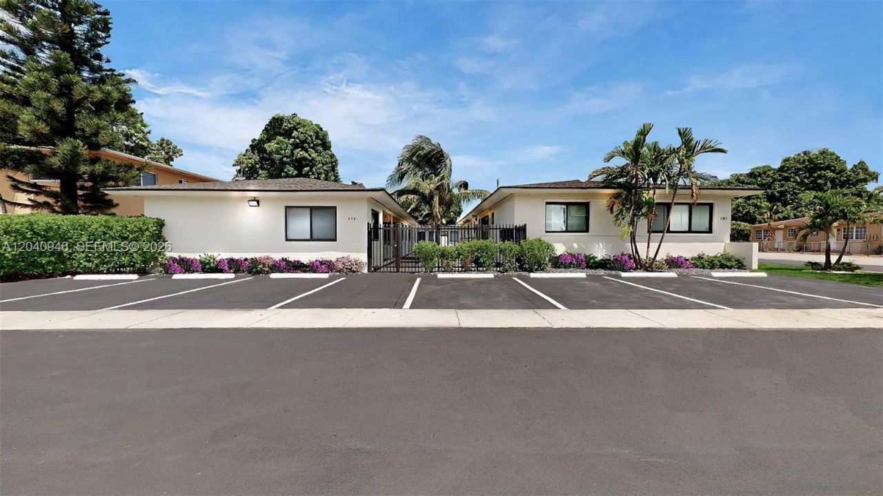 101 W 11th St , Unit 4, Hialeah, FL 33010 Photo
