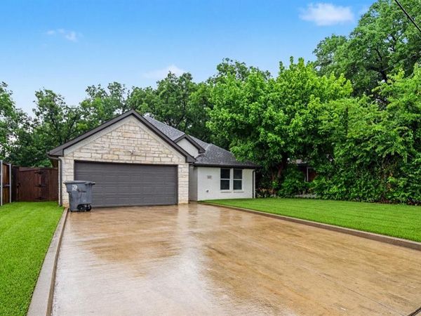 4519 Yancy Street, Dallas, TX 75216