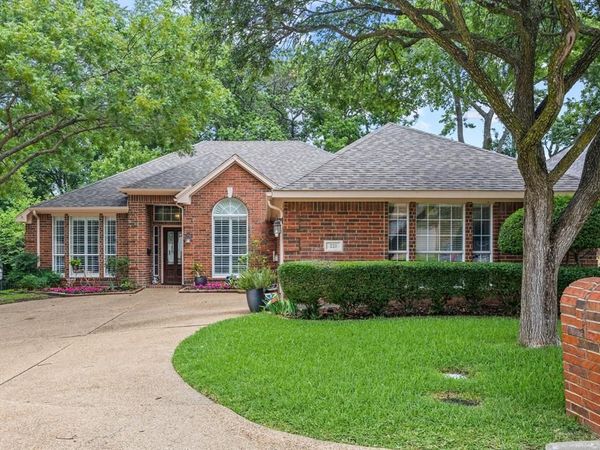221 Freedom Court, Rockwall, TX 75032