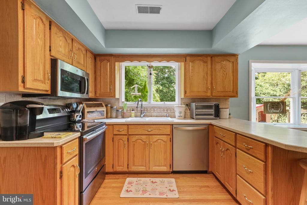 4471 WAGNER DRIVE, BETHLEHEM, PA 18020