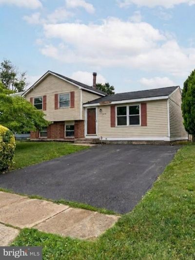 452 CENTER STREET, FREDERICK, MD 21701