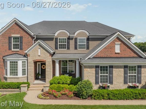 5830 Waycroft Court, Commerce Twp, MI 48382