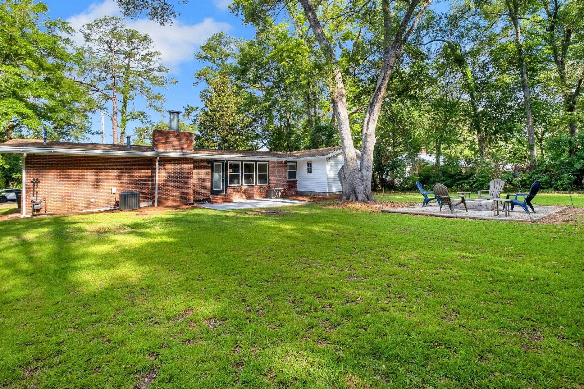 2351 Amelia Circle, Tallahassee, FL 32304 Photo