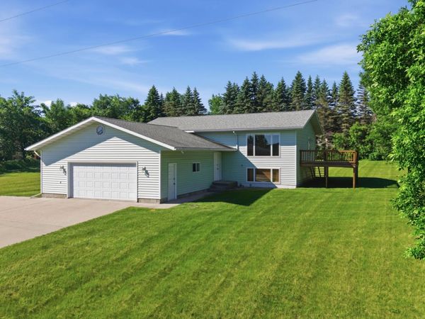 28249 Meadow Drive, Detroit Lakes, MN 56501