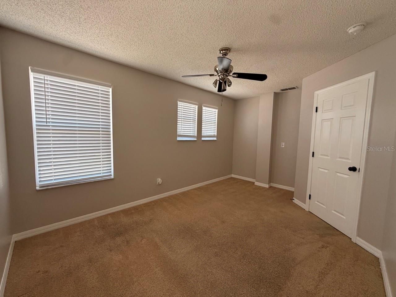 346 Rona Lane, Davenport, FL 33897 Photo
