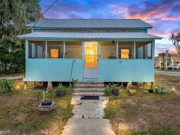 20 S LANIER AVENUE , FORT MEADE, FL 33841