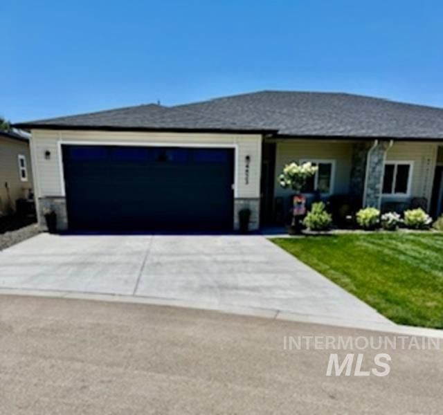 4823 N Selway Falls Ln, Meridian, ID 83646 Main Photo