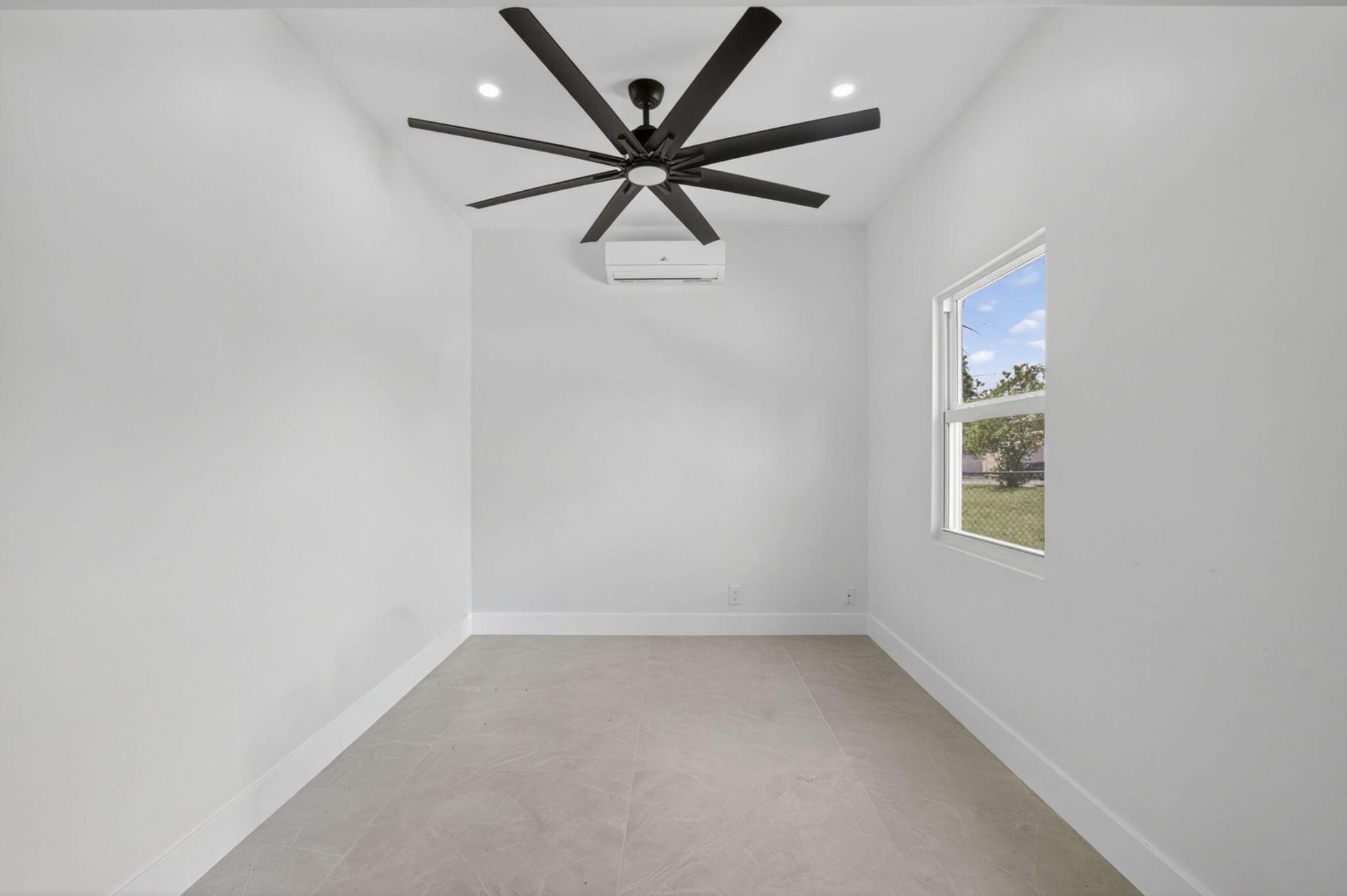 621 NW 3rd Avenue, Pompano Beach, FL 33060 Photo