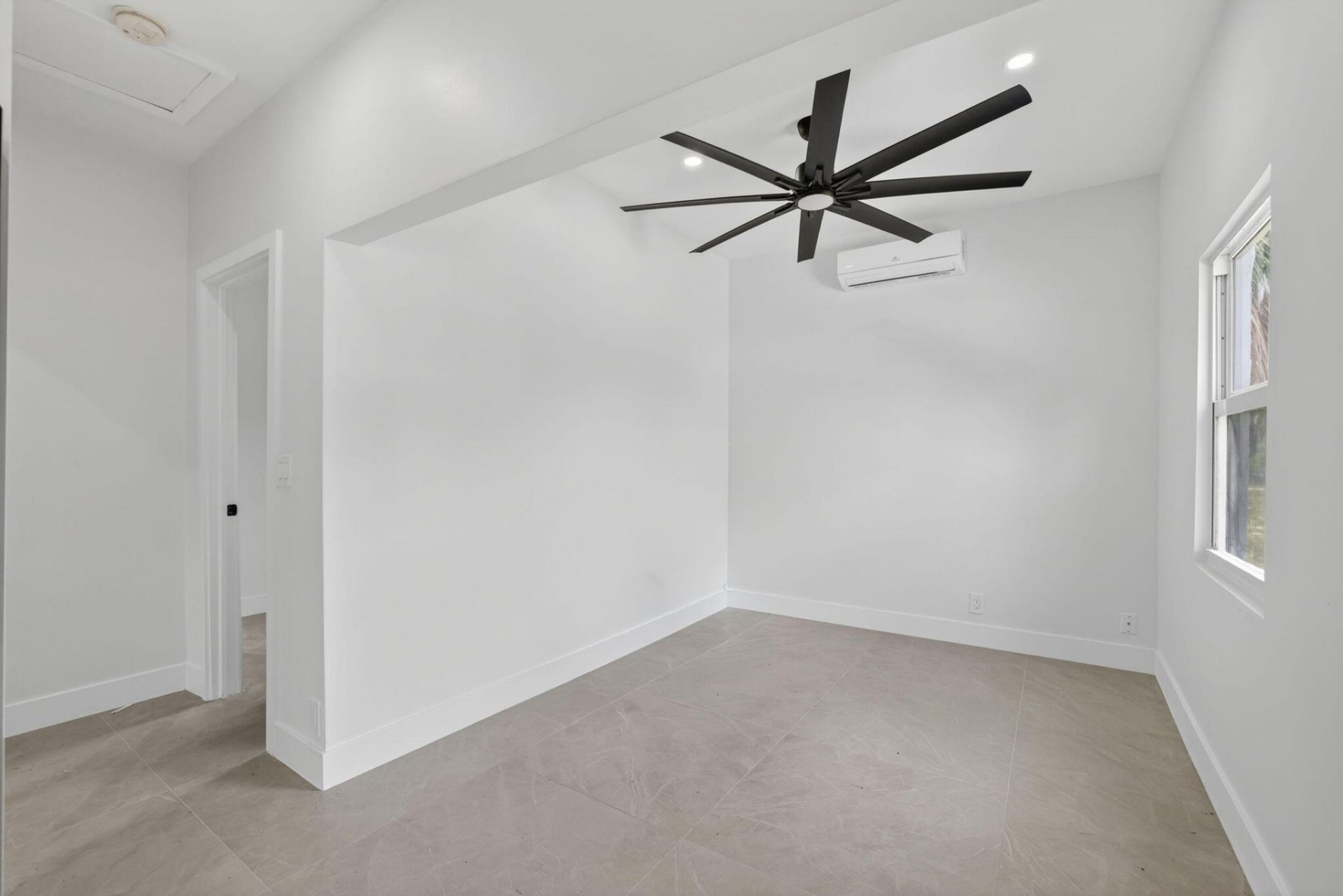621 NW 3rd Avenue, Pompano Beach, FL 33060 Photo