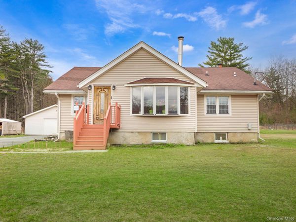 2643 State Route 209, Wurtsboro, NY 12790