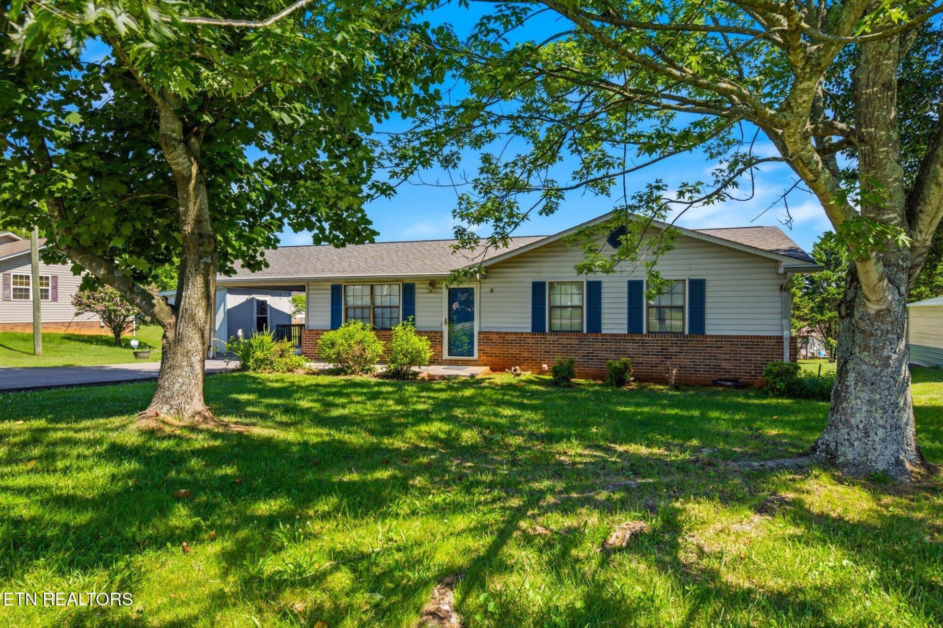 709 Old Highway 68 , Sweetwater, TN 37874 Main Photo