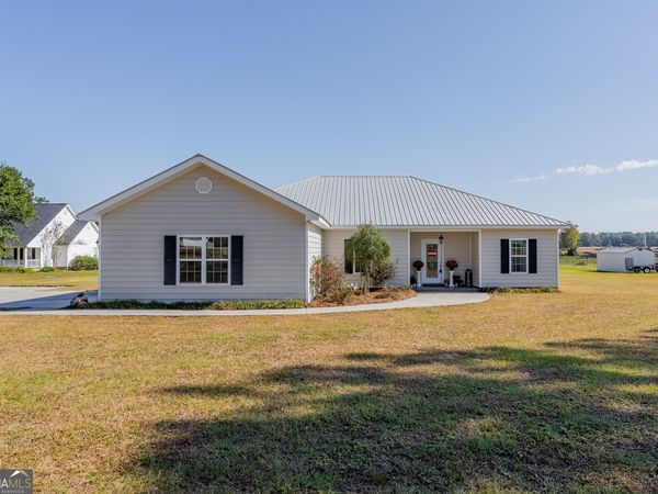 6664 Southside Drive, Blackshear, GA 31516