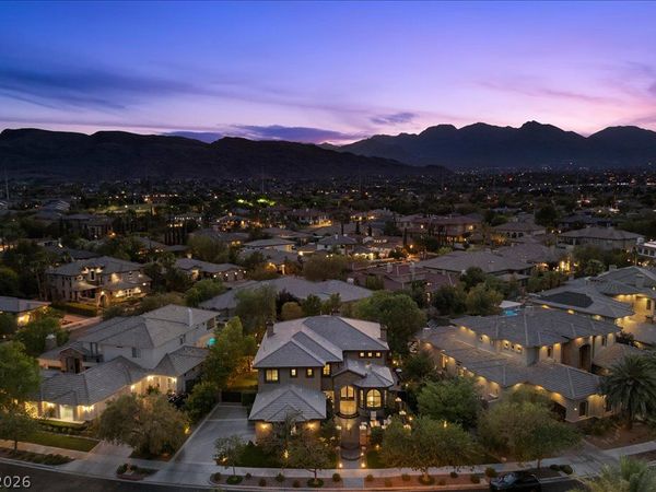 2985 American River Lane, Las Vegas, NV 89135