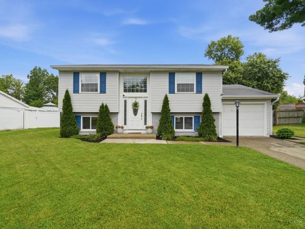 704 McCormick Ln, Union Twp, OH 45245