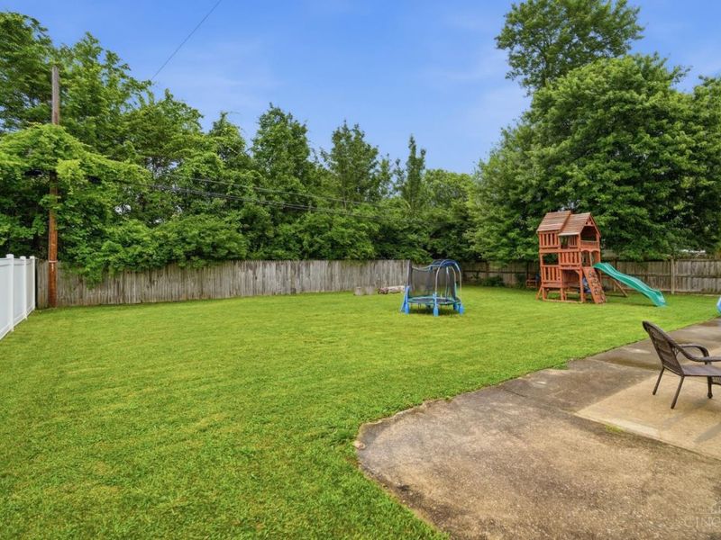 704 McCormick Ln, Union Twp, OH 45245 Photo 52