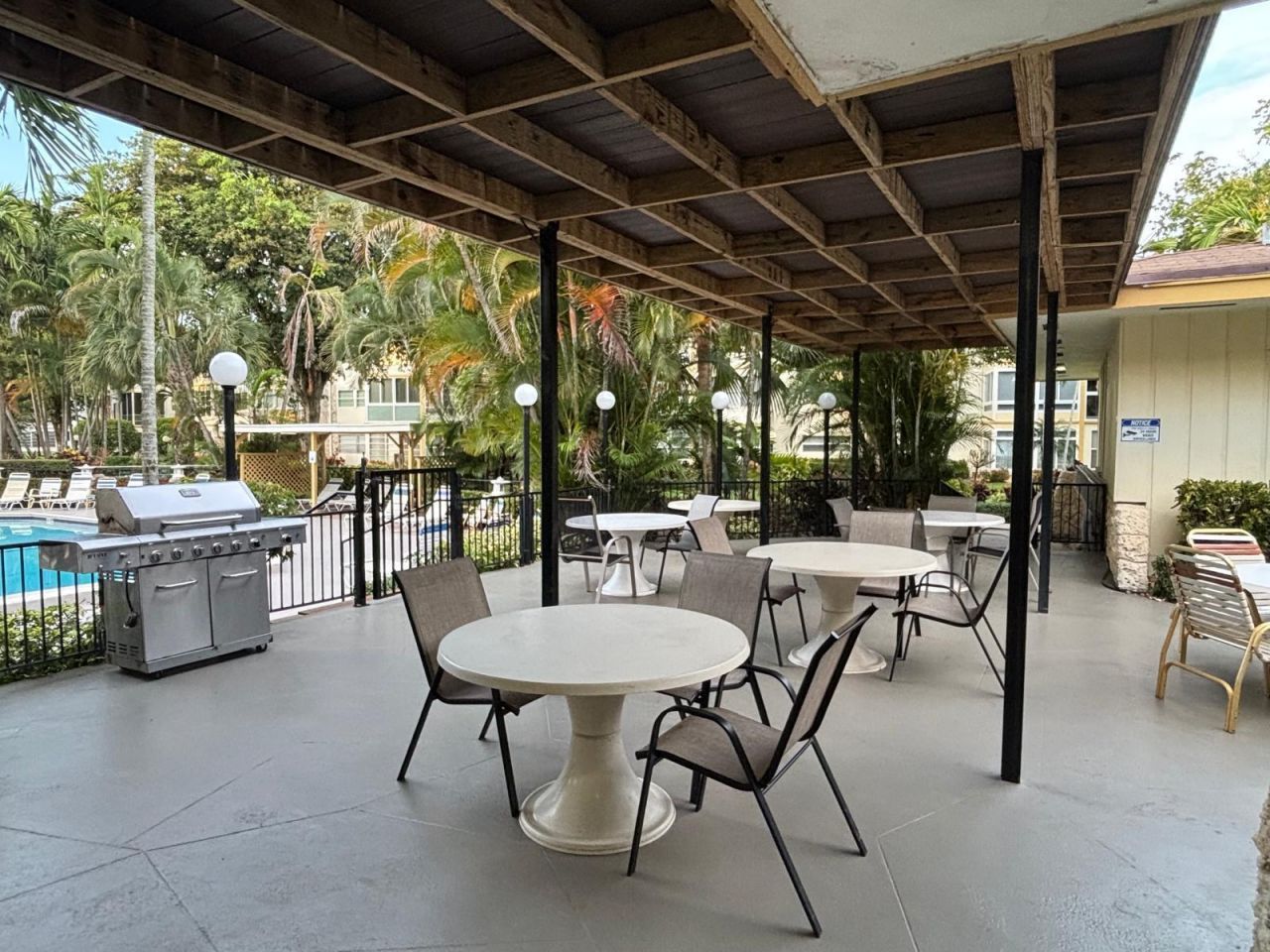 5171 W Oakland Park Boulevard, Unit 308, Lauderdale Lakes, FL 33313 Photo