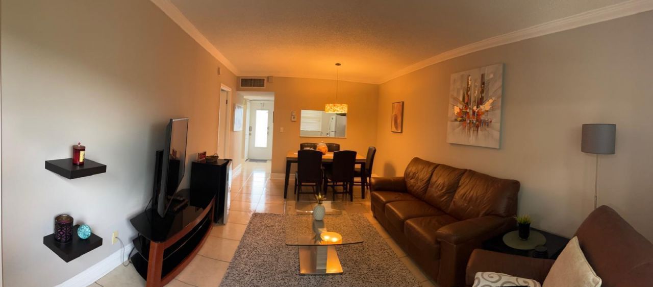 5171 W Oakland Park Boulevard, Unit 308, Lauderdale Lakes, FL 33313 Photo