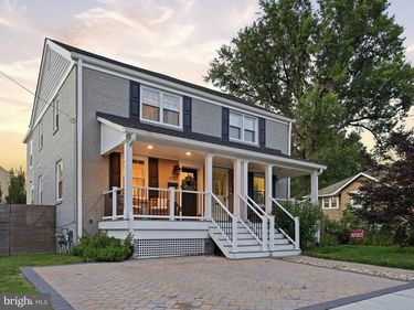 102 E HOWELL AVENUE, ALEXANDRIA, VA 22301