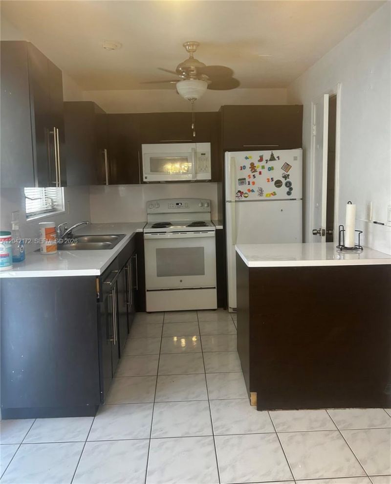 2230 Jackson St, Unit 1W, Hollywood, FL 33020 Photo