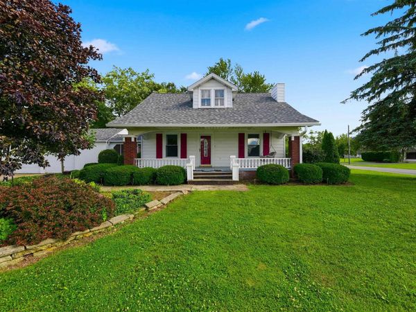 8901 E Jackson Street, Selma, IN 47383