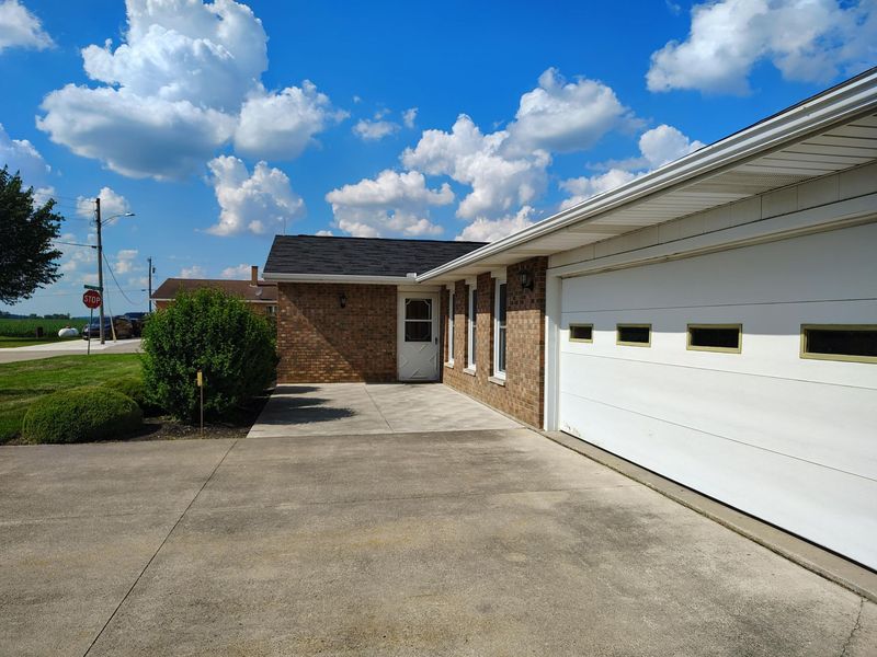 50 W Chestnut Street, Burkettsville, OH 45310 Photo 4