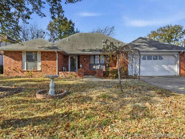 6526 S 111th East Avenue , Tulsa, OK 74133