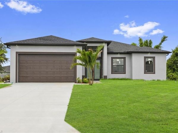 2815 37th ST SW, LEHIGH ACRES, FL 33976