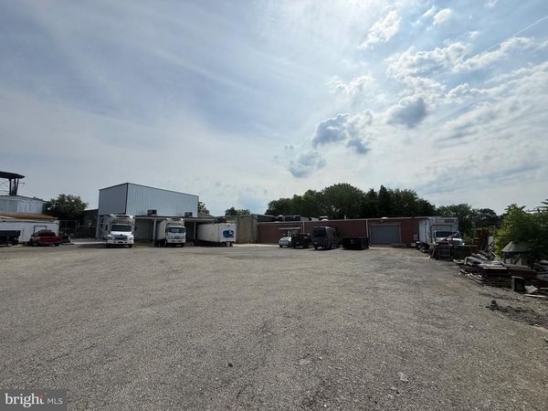151 PINE STREET , DARBY, PA 19023