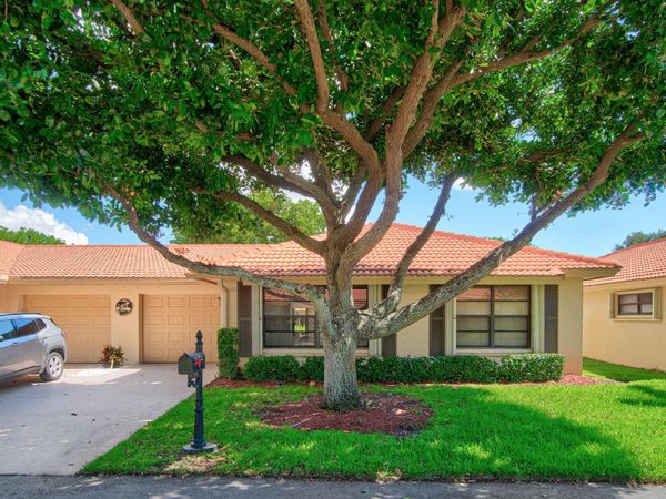 9830 Bischofia Tree Way, Boynton Beach, FL 33436