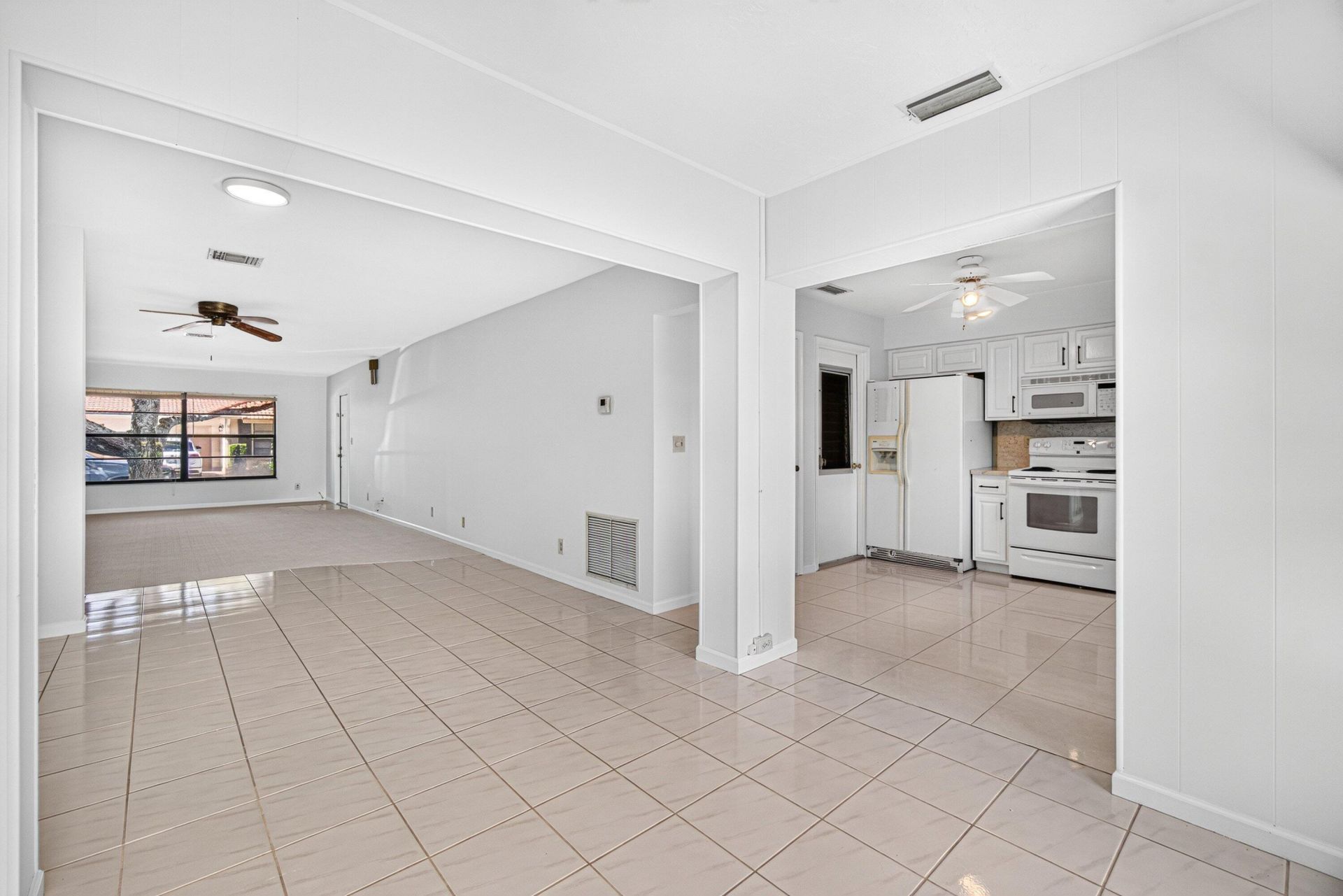 9830 Bischofia Tree Way, Boynton Beach, FL 33436 Photo