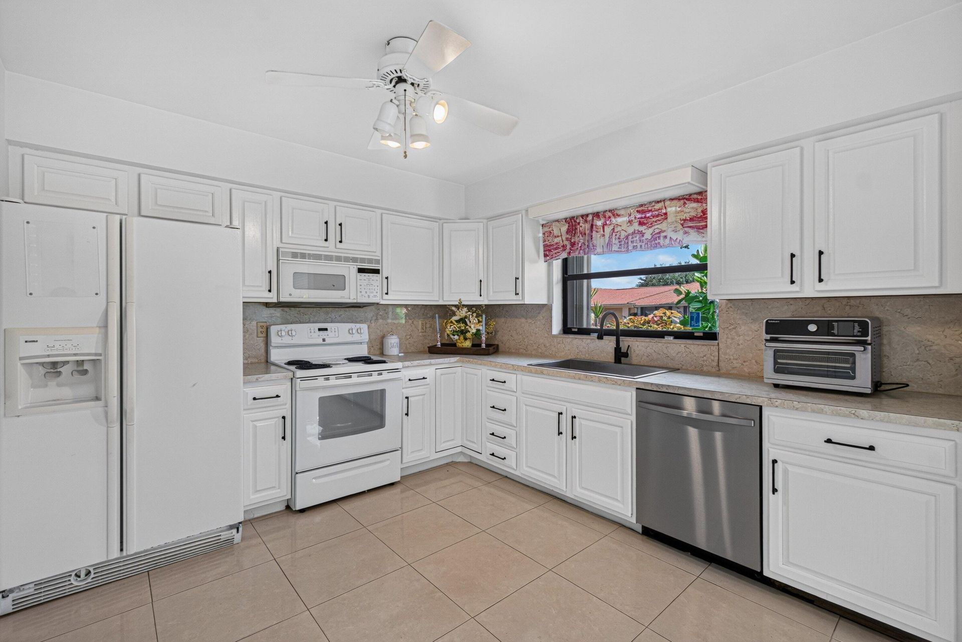 9830 Bischofia Tree Way, Boynton Beach, FL 33436 Photo