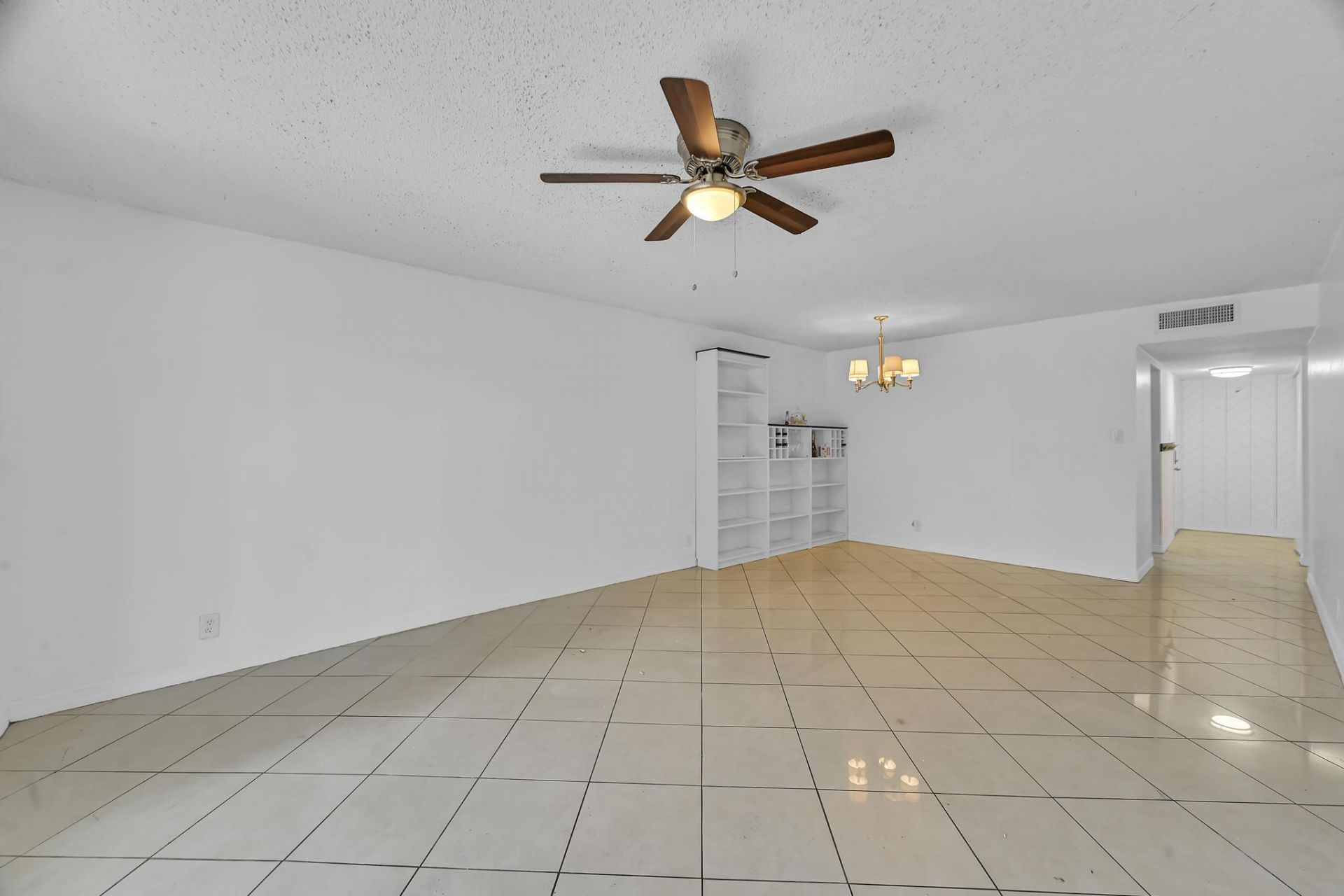 134 S Cypress Road, Unit 425, Pompano Beach, FL 33060 Photo