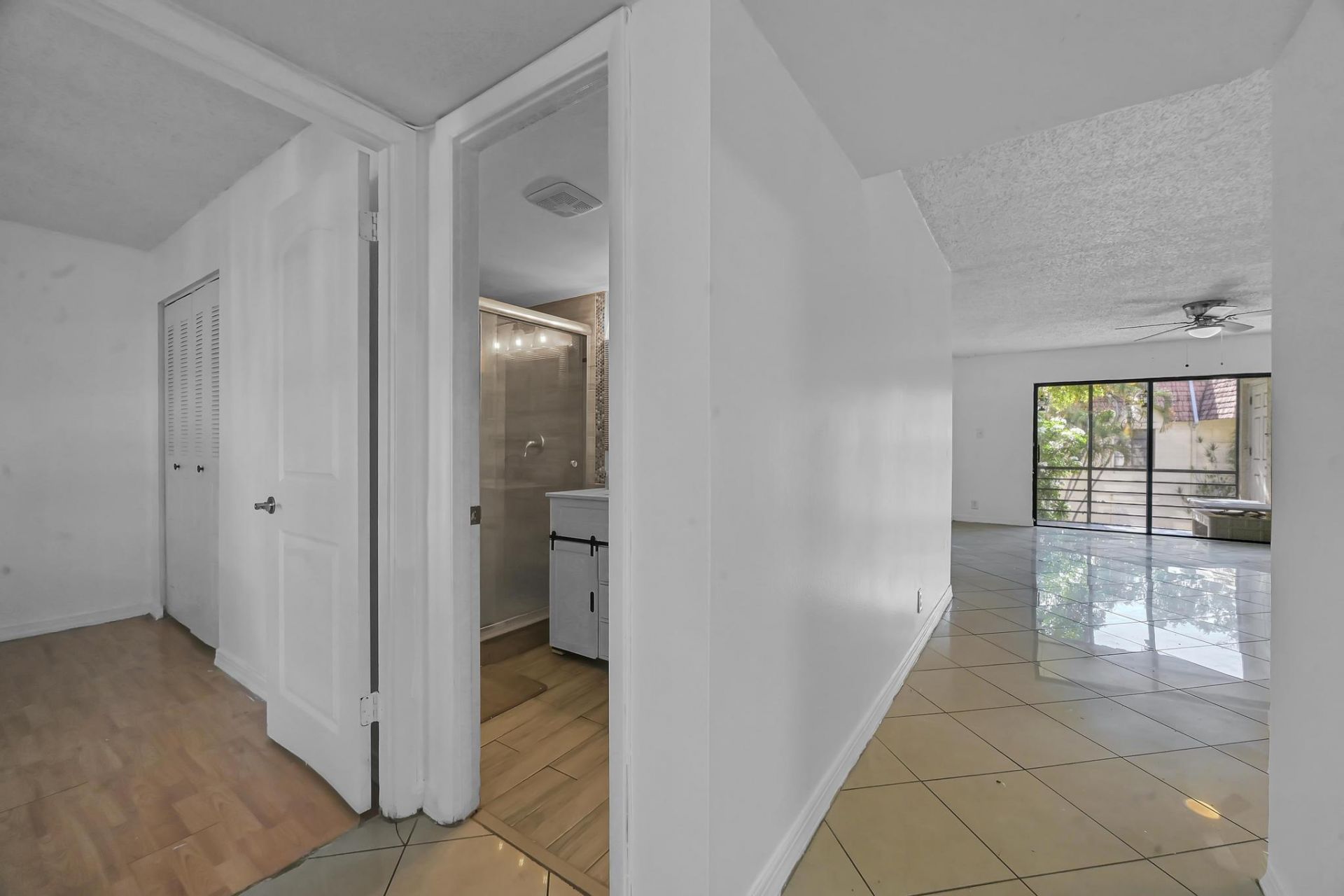 134 S Cypress Road, Unit 425, Pompano Beach, FL 33060 Photo