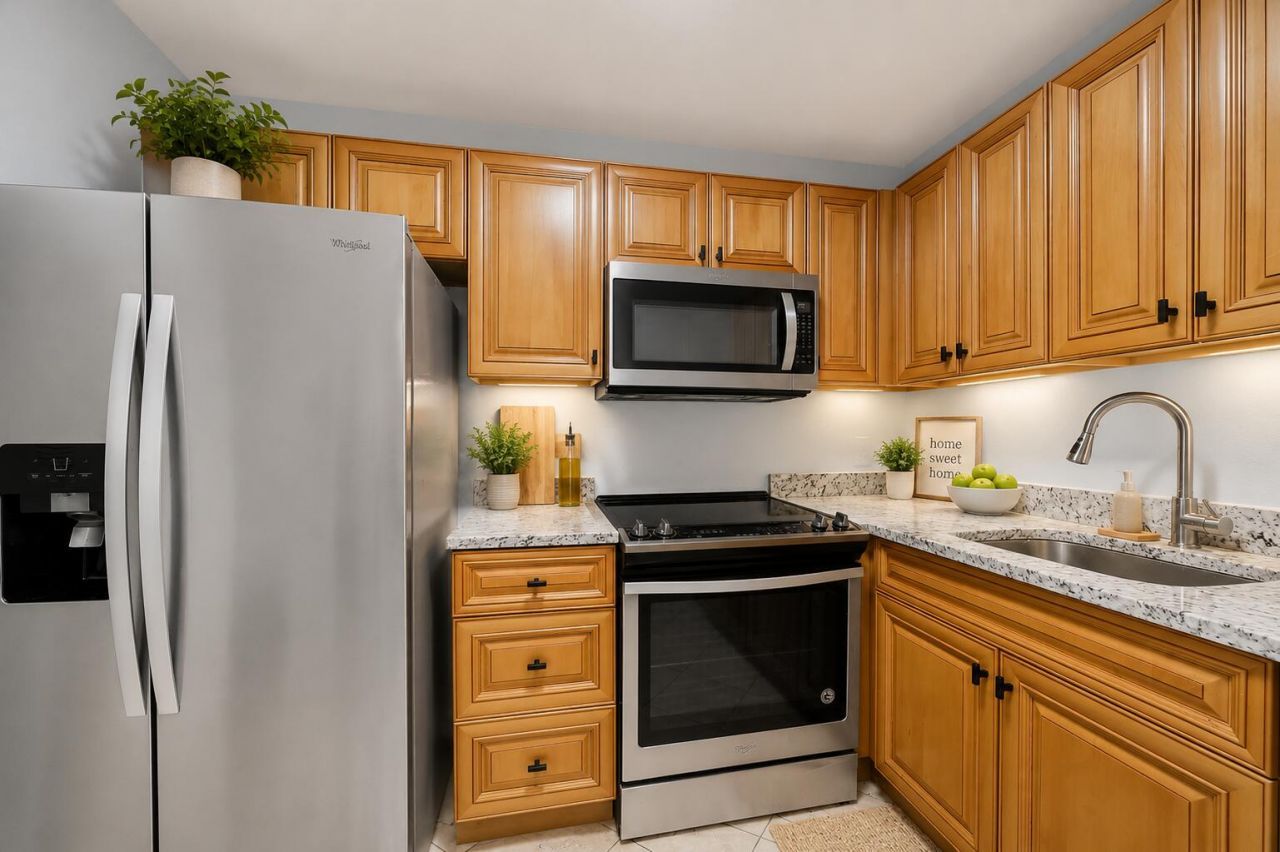134 S Cypress Road, Unit 425, Pompano Beach, FL 33060 Photo