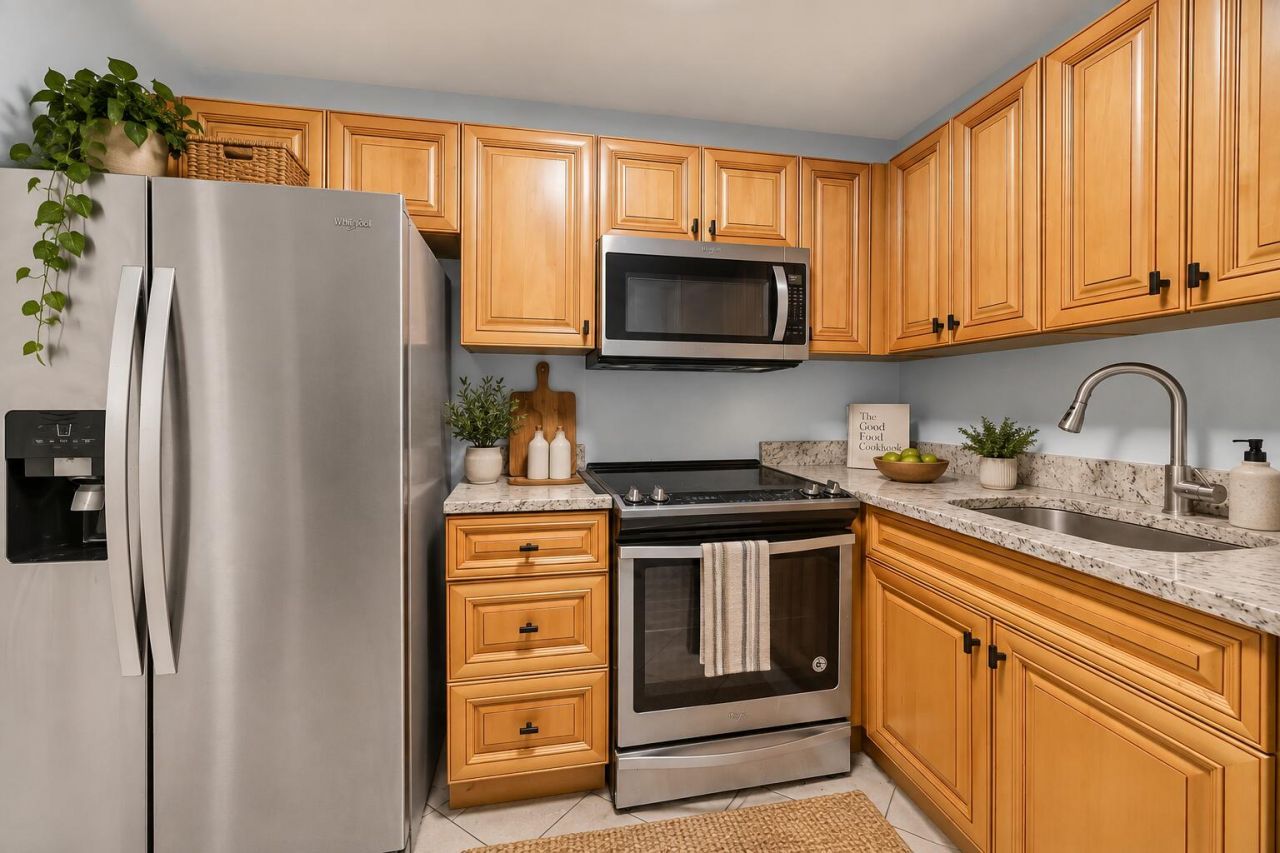 134 S Cypress Road, Unit 425, Pompano Beach, FL 33060 Photo