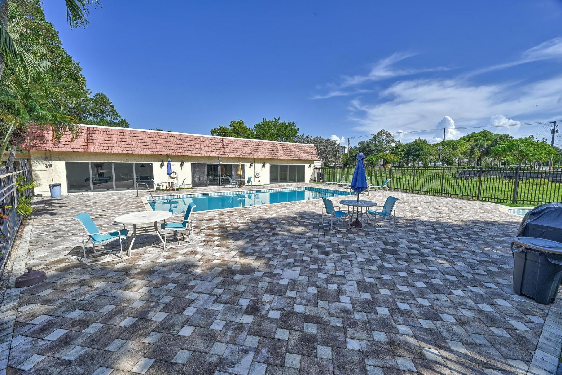 134 S Cypress Road, Unit 425, Pompano Beach, FL 33060 Photo